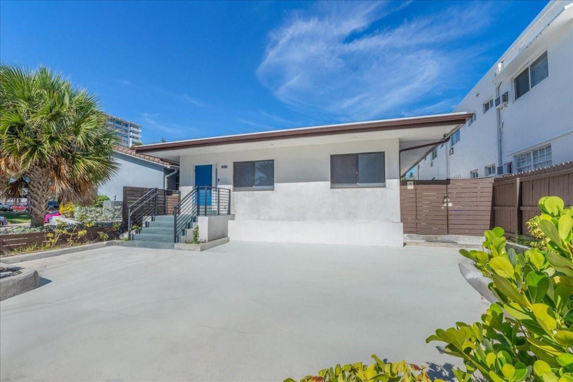 HOLLYWOOD BEACH SECOND AD - Residential