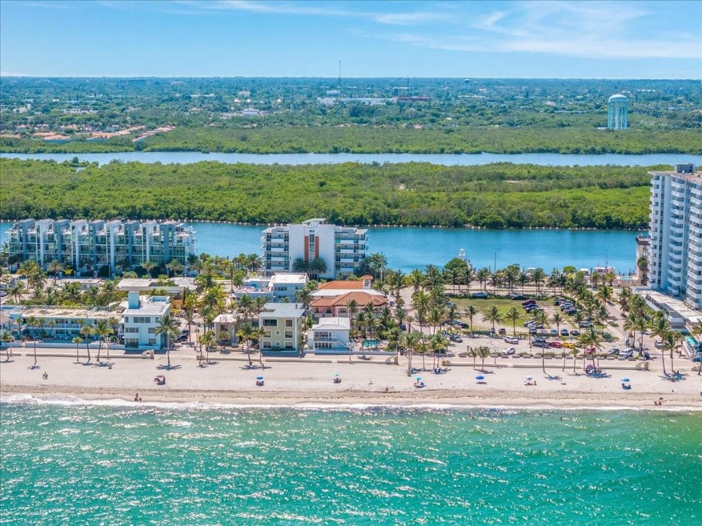 HOLLYWOOD BEACH SECOND AD - Residential