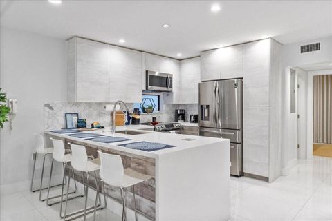 Property photo of 2911 N Ocean Drive, Hollywood, FL 33019