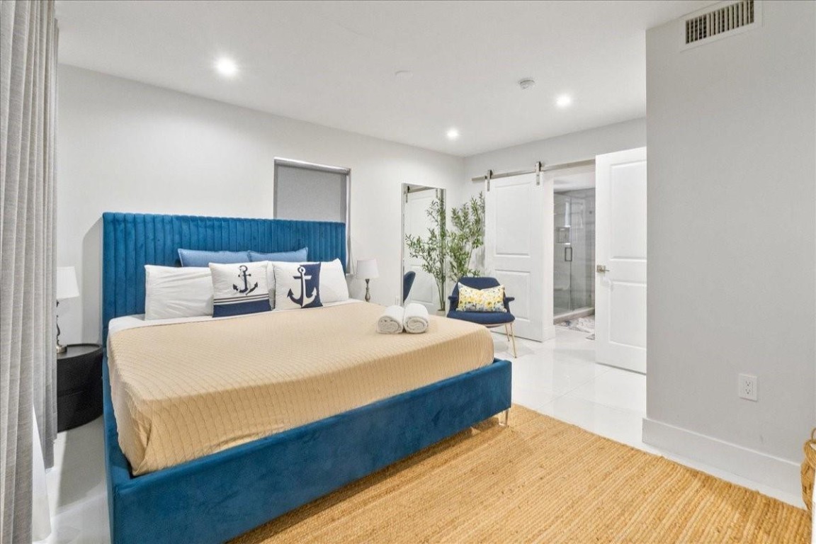 HOLLYWOOD BEACH SECOND AD - Residential