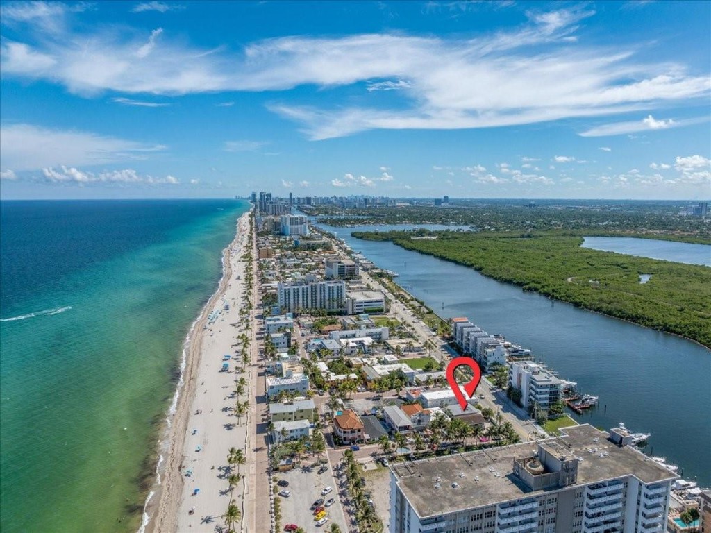 HOLLYWOOD BEACH SECOND AD - Residential