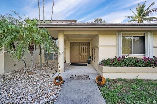 Golf-Tam Village 119-18 B - Residential