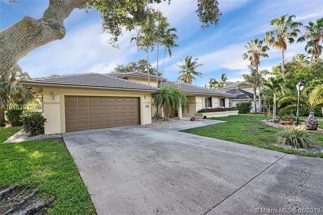 Golf-Tam Village 119-18 B - Residential