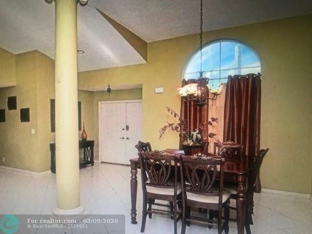 Golf-Tam Village 119-18 B - Residential