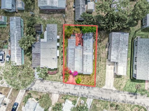 16 Rachael Road Greenacres FL 33463