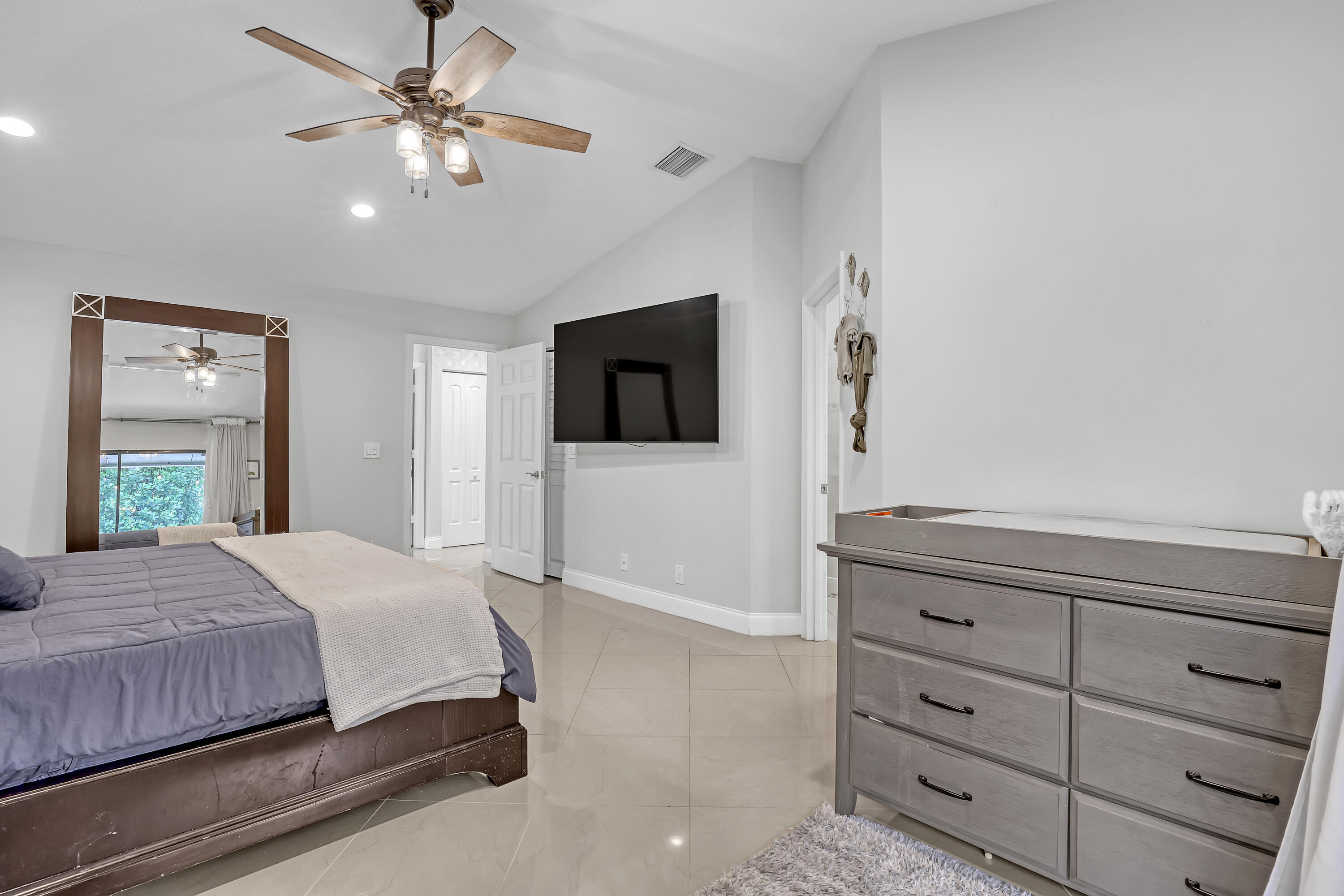 ASPEN RIDGE - Residential