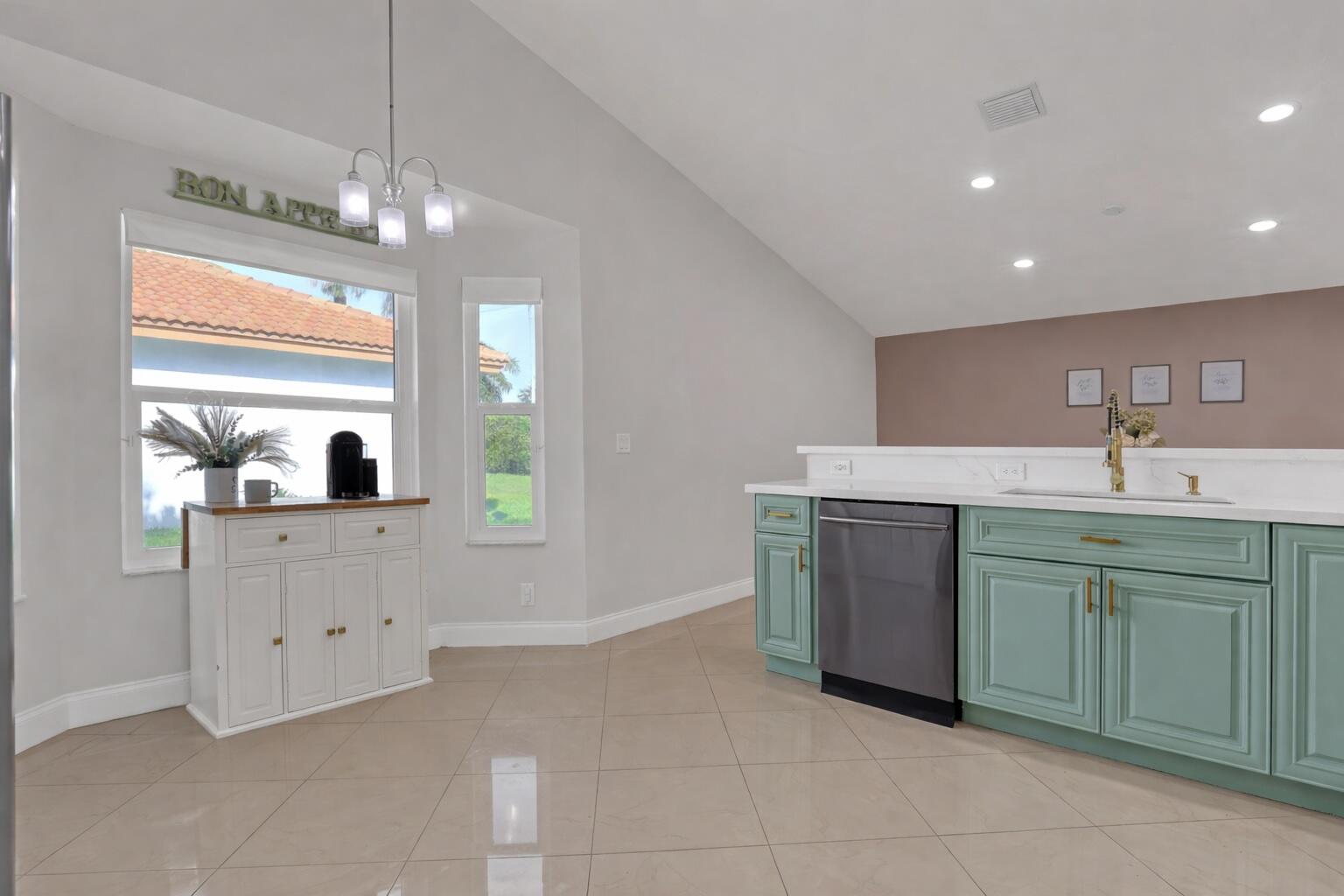 ASPEN RIDGE - Residential