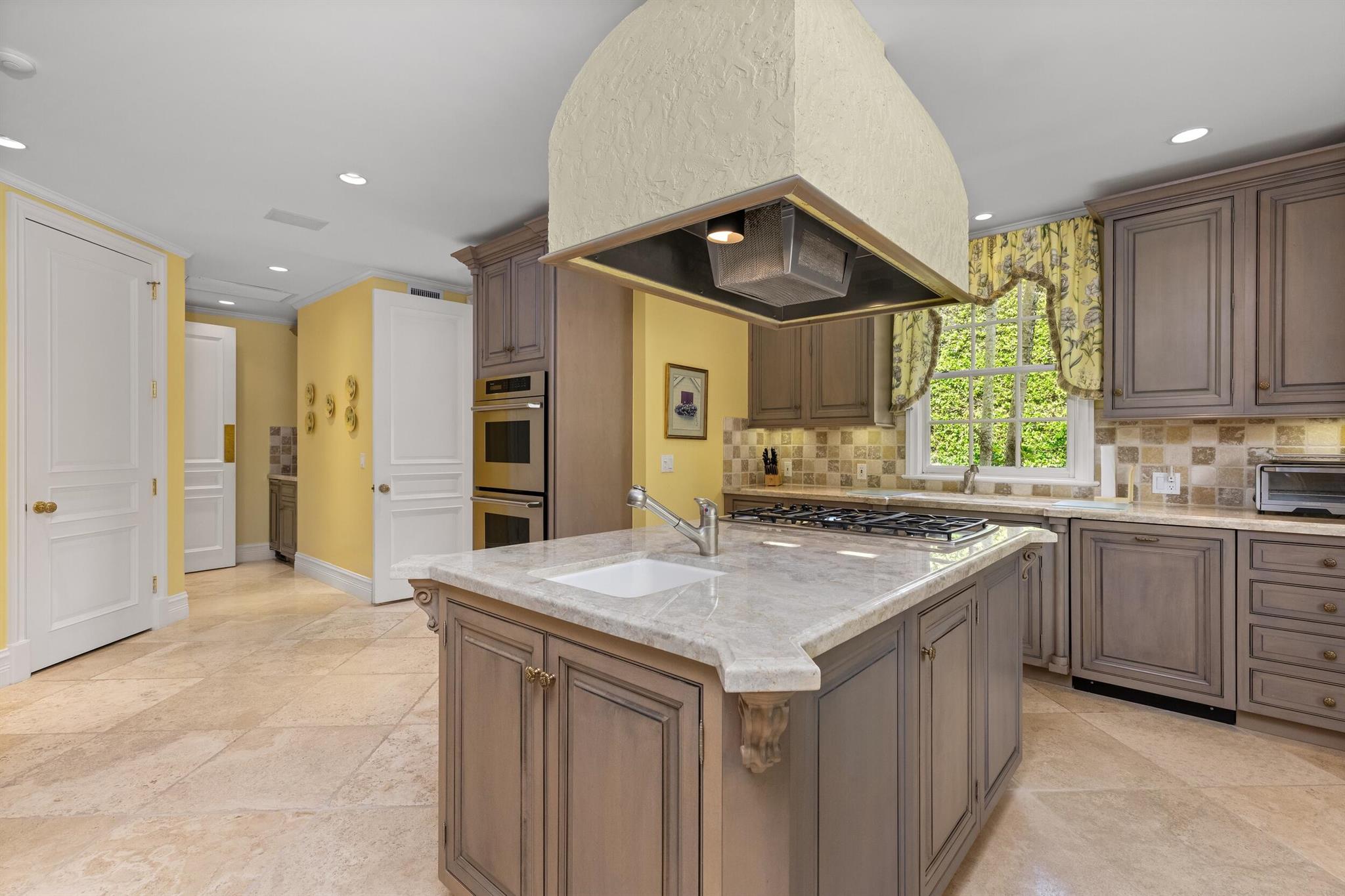 CASA BENDITA - Residential