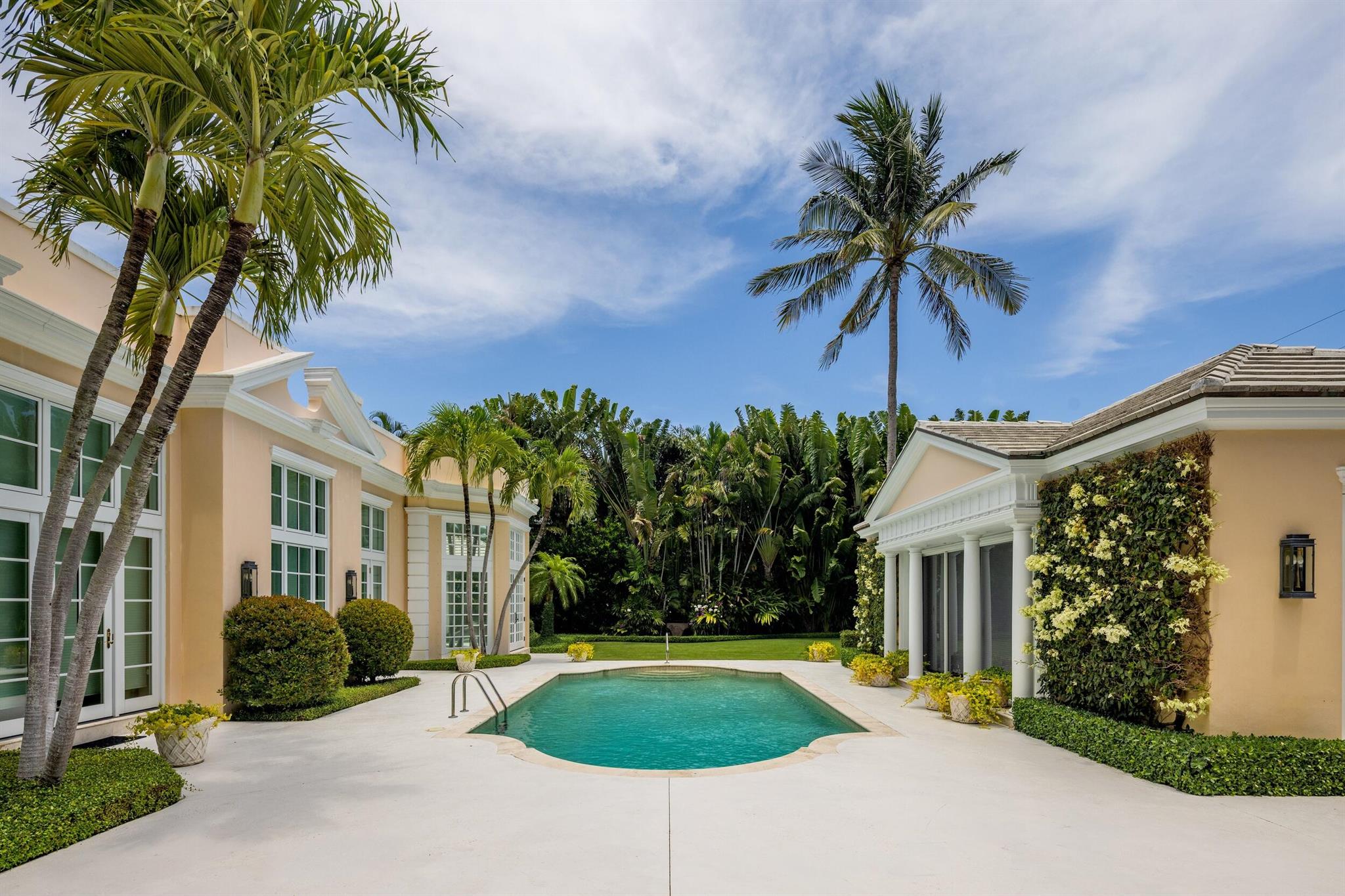 CASA BENDITA - Residential