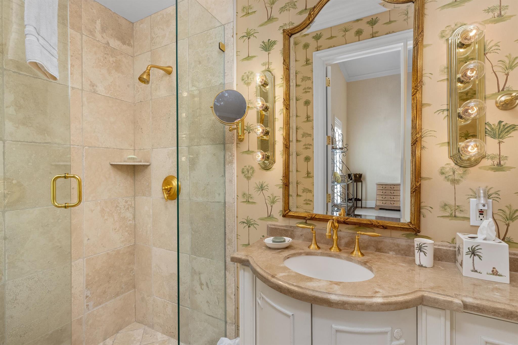 CASA BENDITA - Residential