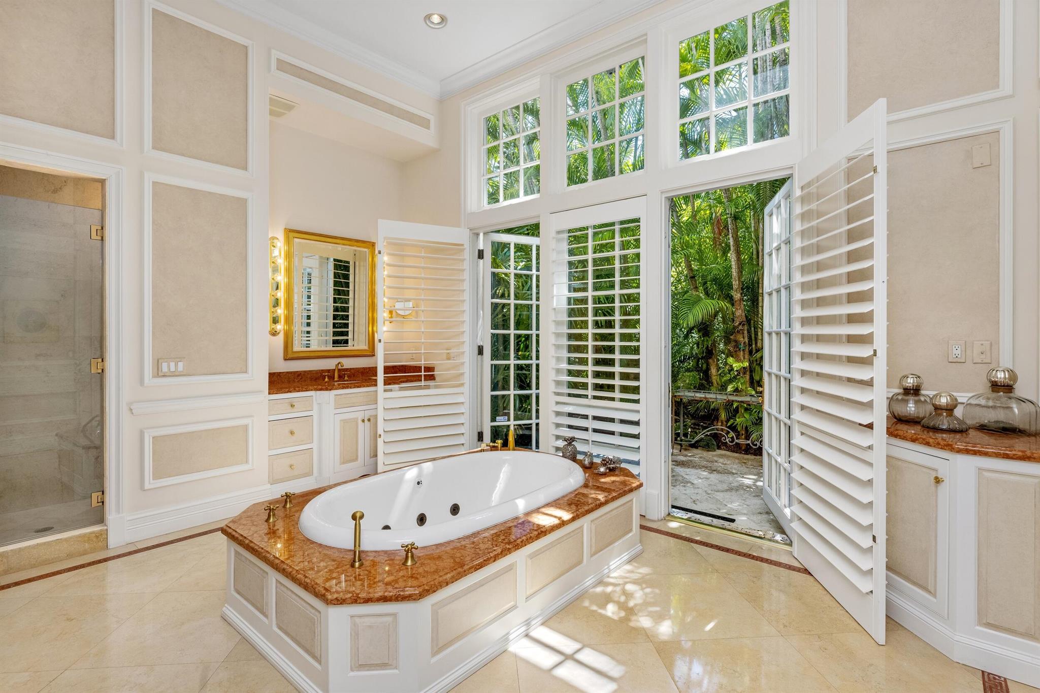 CASA BENDITA - Residential