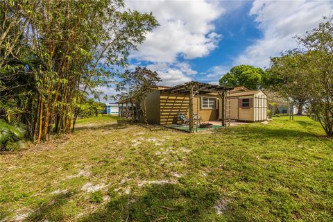 A home in Cooper City