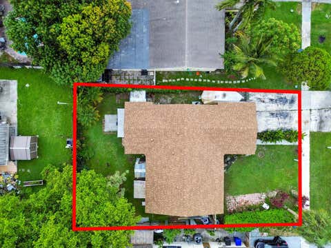 Tiny photo for 703 SW 76th Avenue, North Lauderdale, FL 33068 (MLS # B26050347)