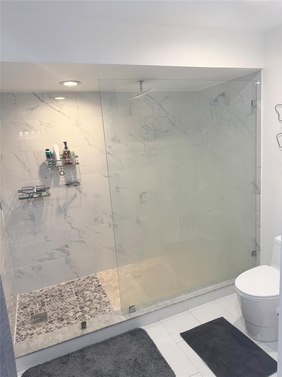 Lakeshore Village at Mead - Residential