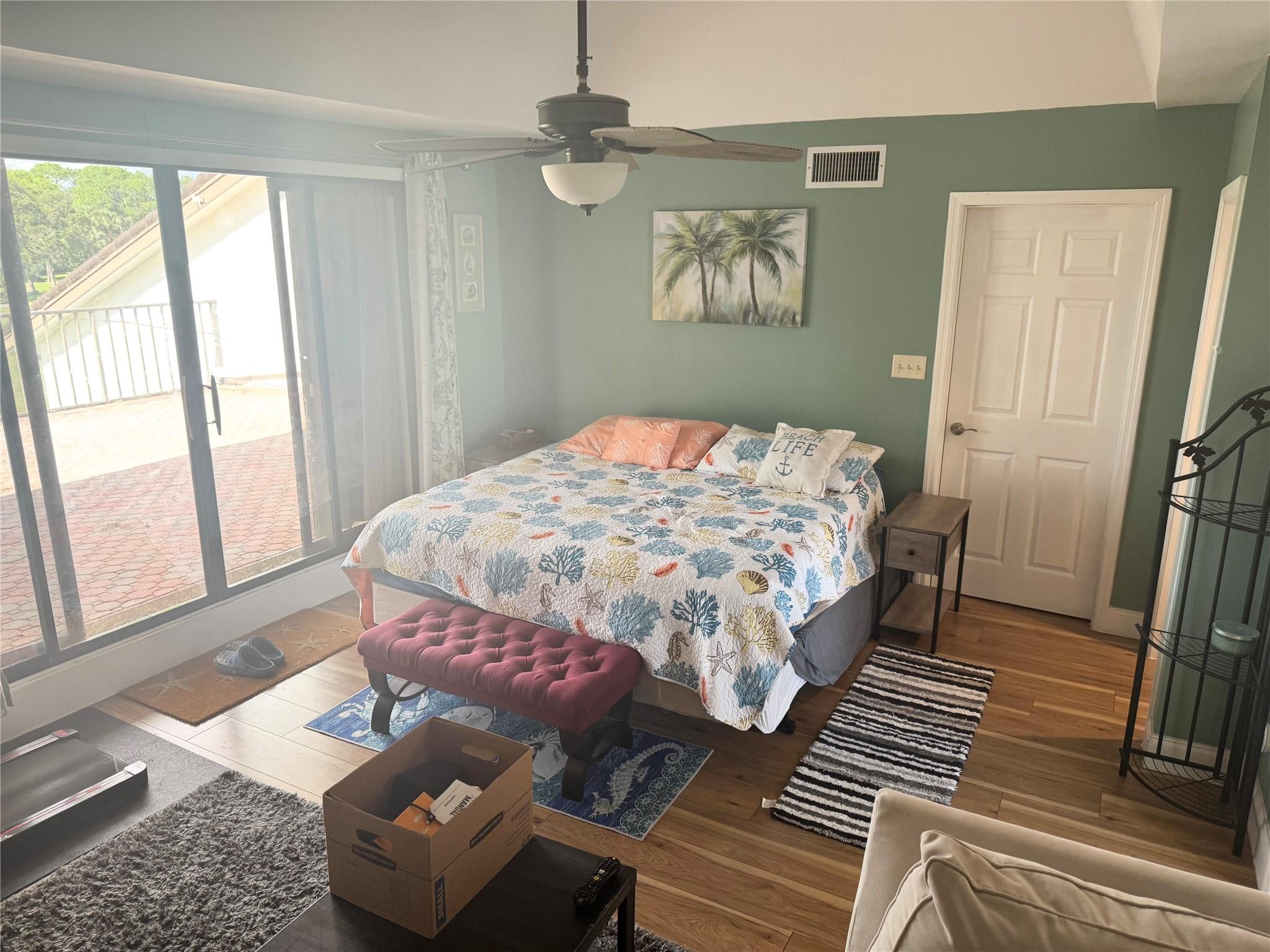 Lakeshore Village at Mead - Residential