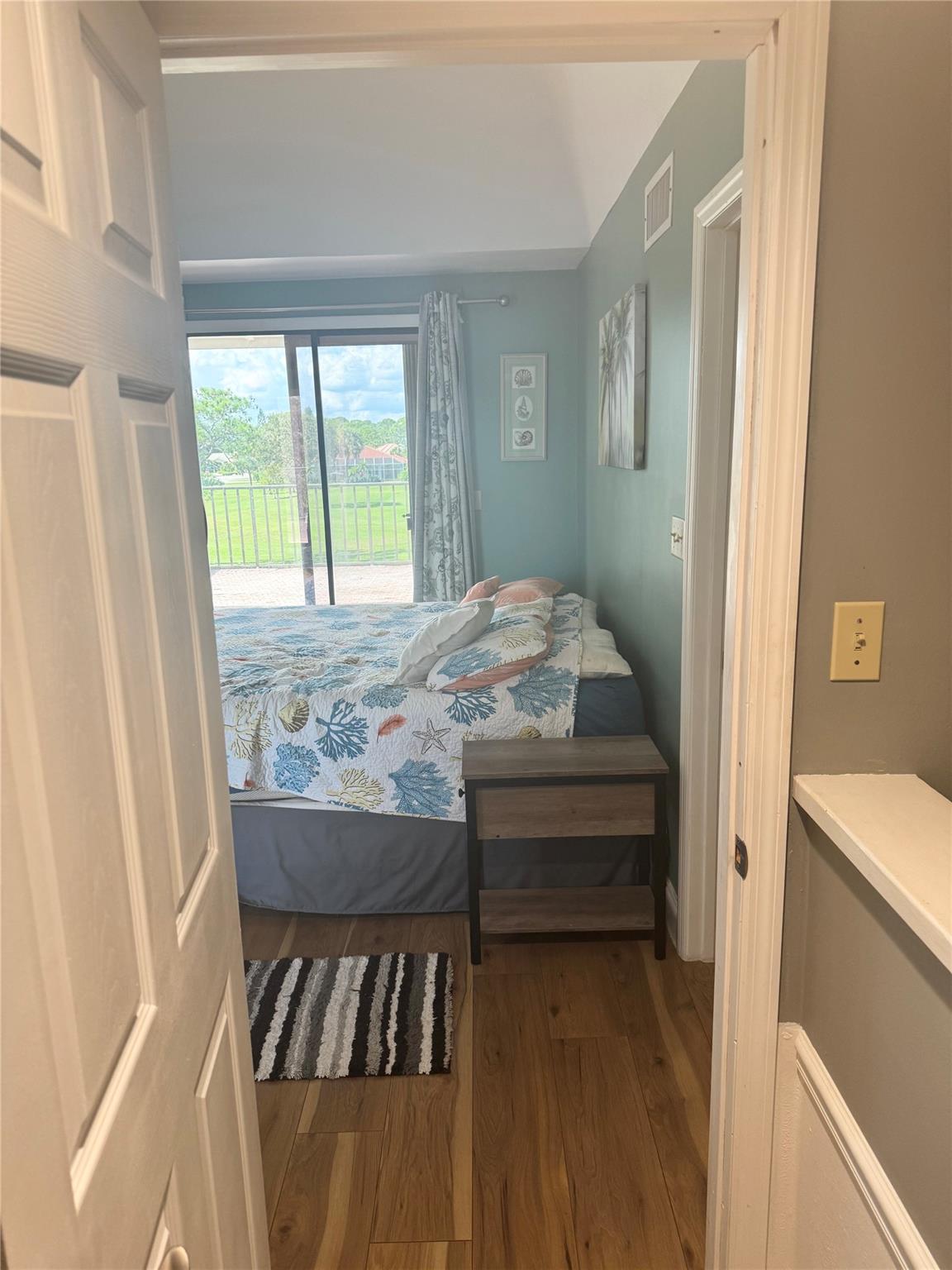 Lakeshore Village at Mead - Residential