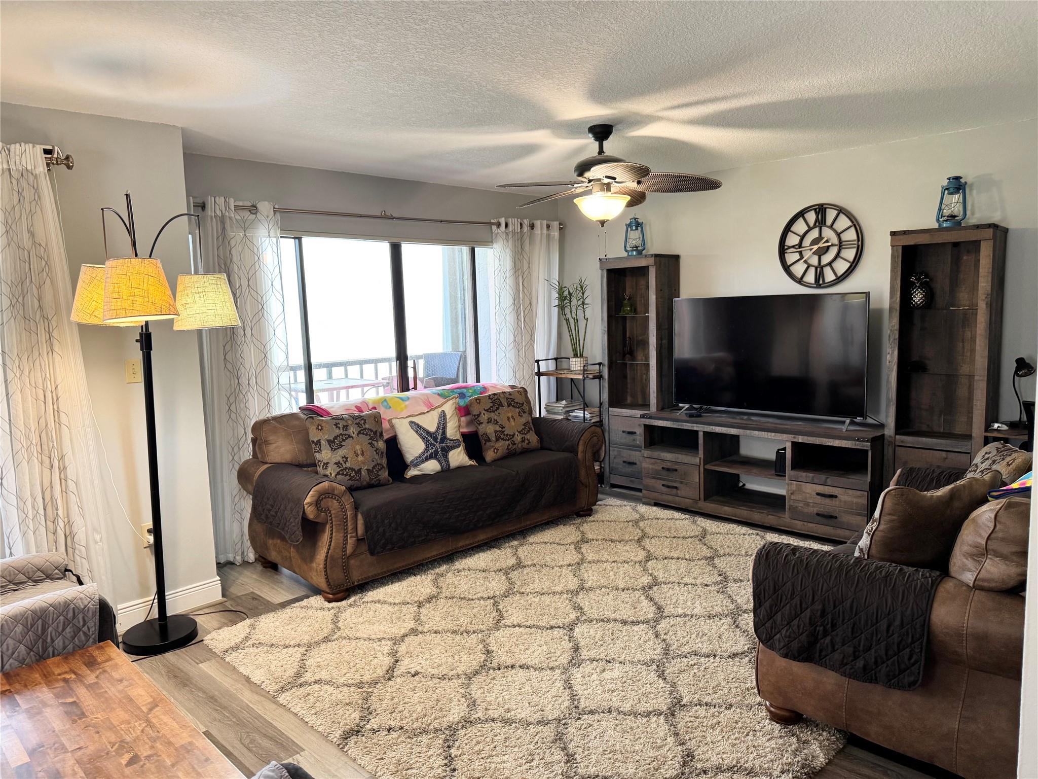 Lakeshore Village at Mead - Residential