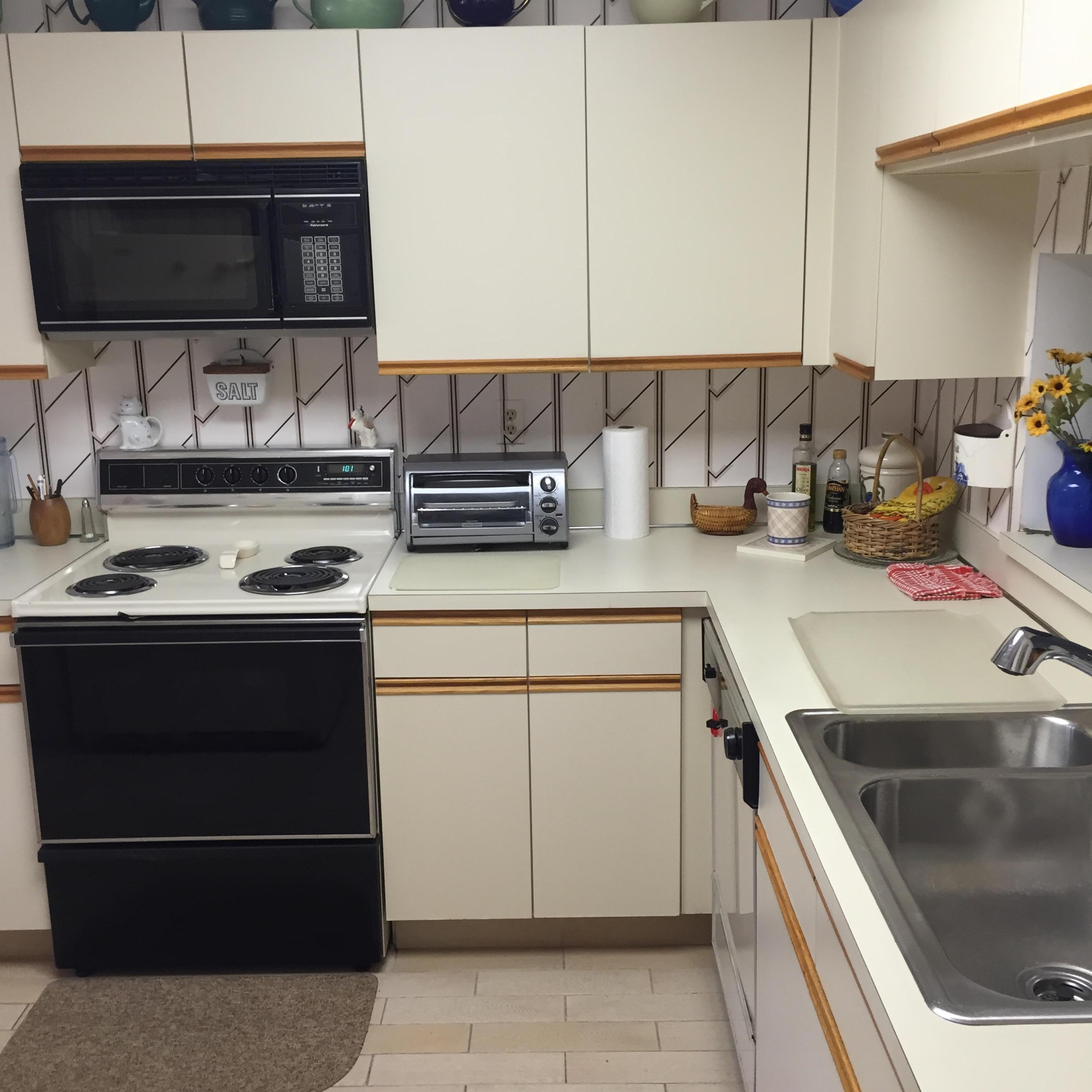 WATERSEDGE AT THE LAKES OF DELRAY CONDO A THRU H D - Residential