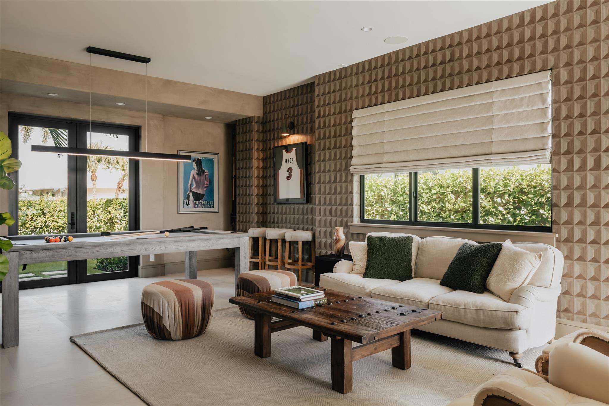 Lighthouse Point 6th Sec - Residential