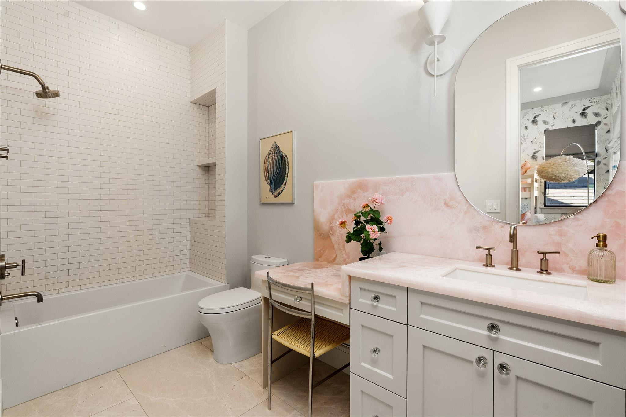 Lighthouse Point 6th Sec - Residential