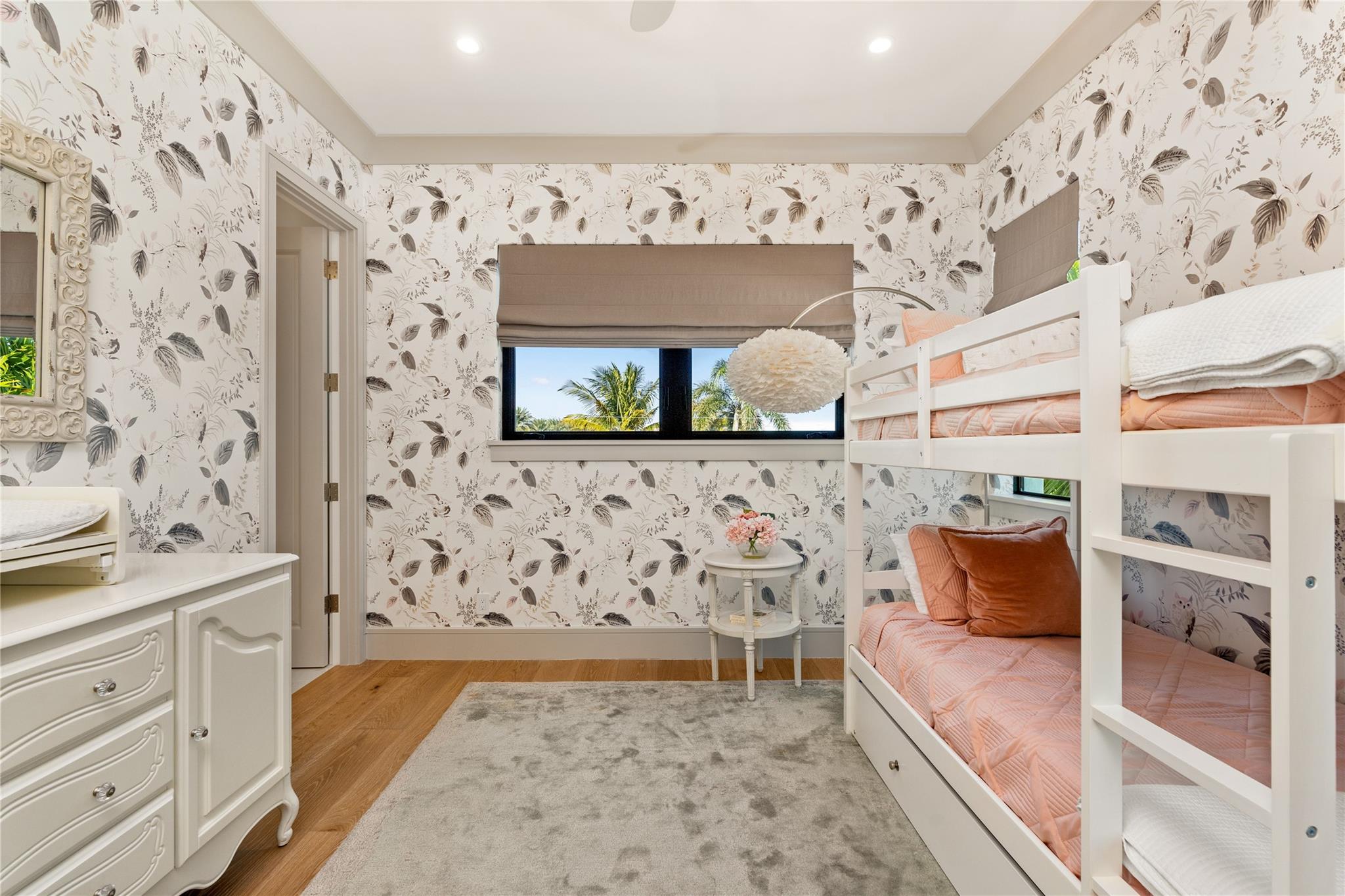 Lighthouse Point 6th Sec - Residential