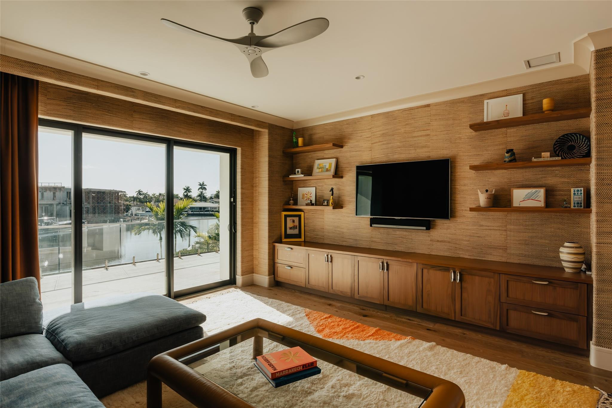 Lighthouse Point 6th Sec - Residential