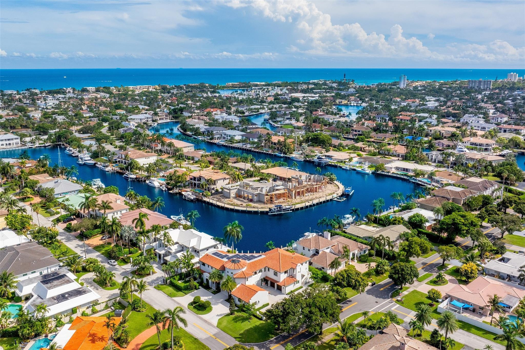 Lighthouse Point 6th Sec - Residential