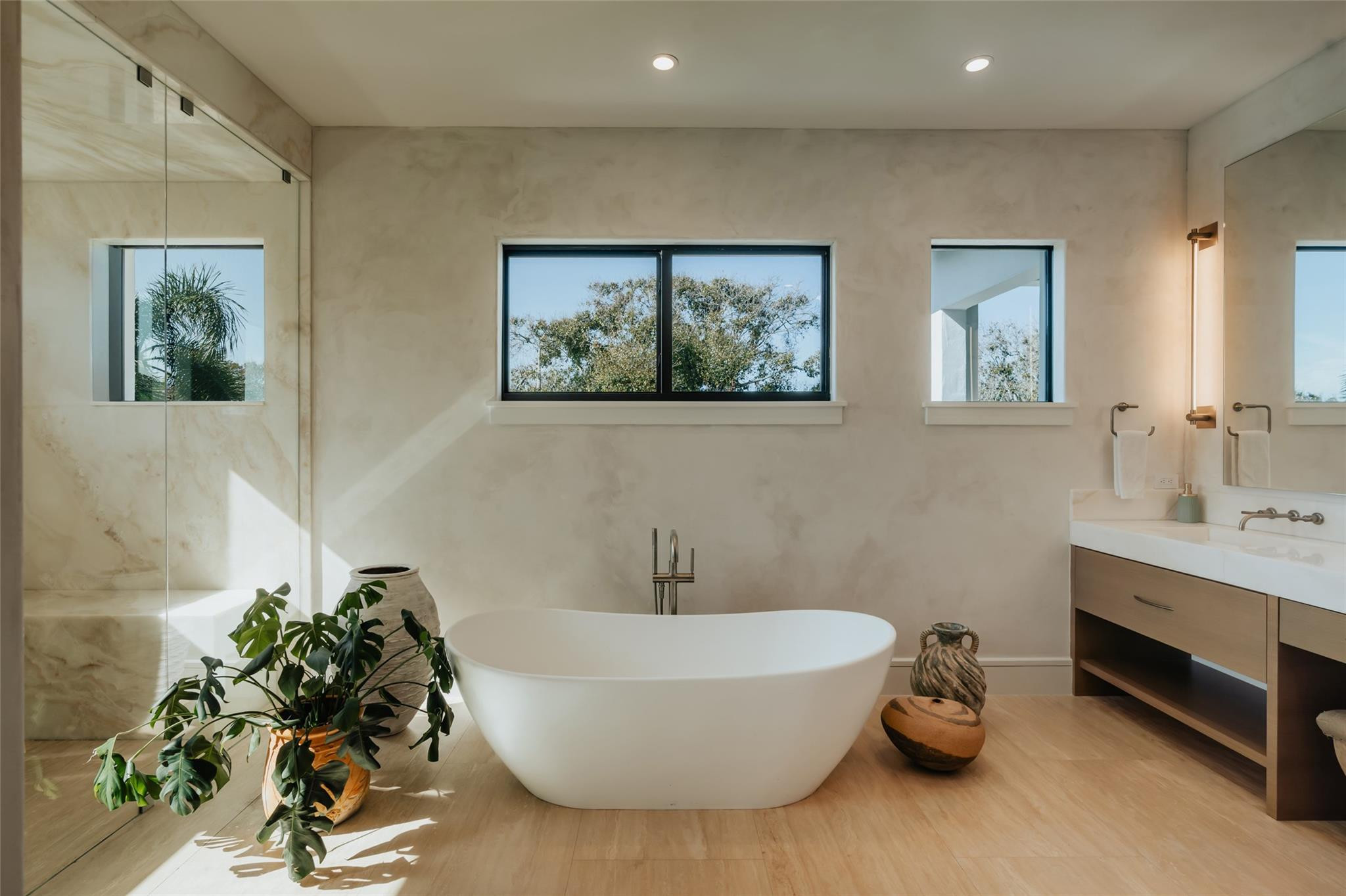 Lighthouse Point 6th Sec - Residential