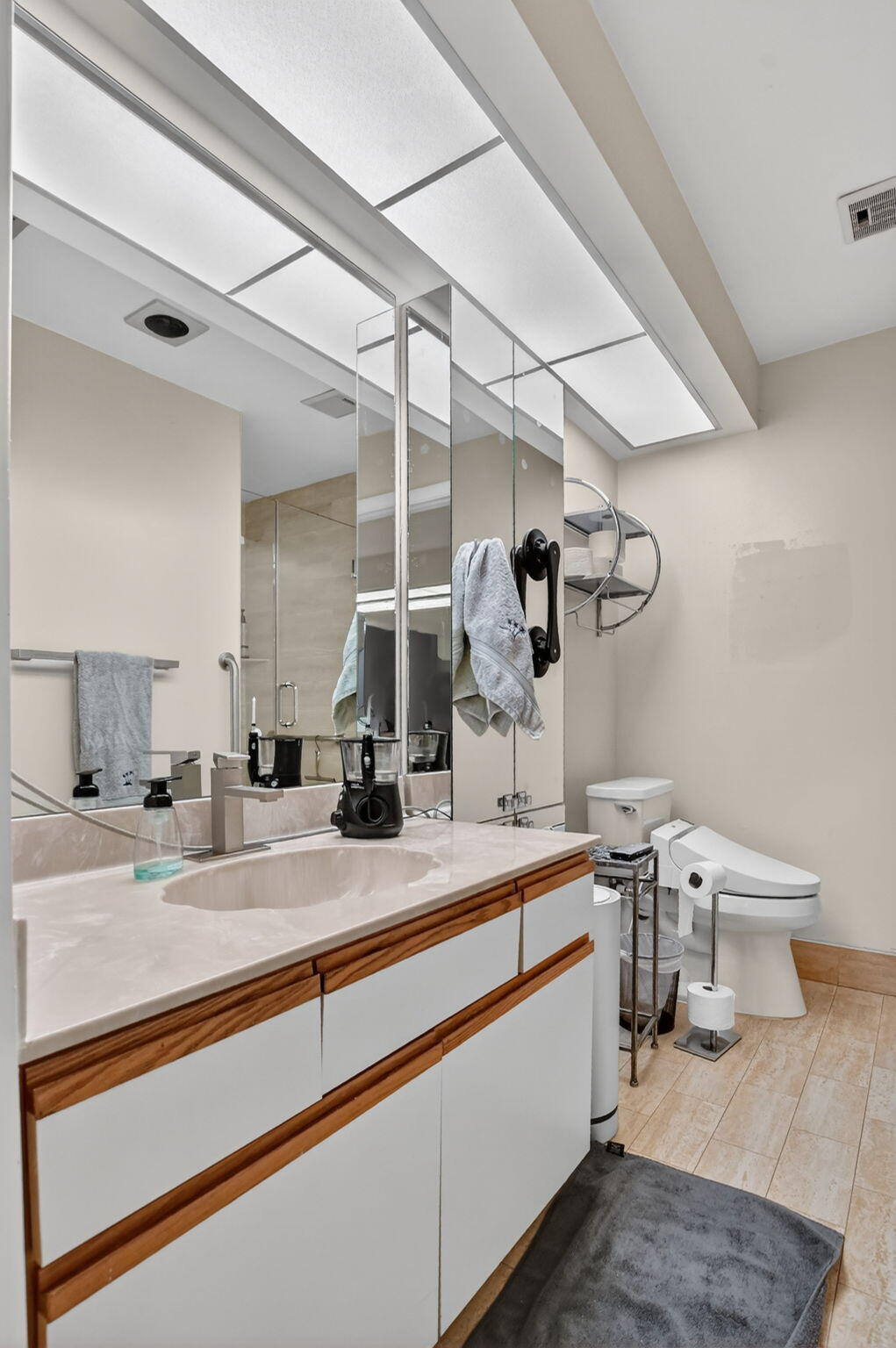 LA PAZ AT BOCA POINTE - Residential