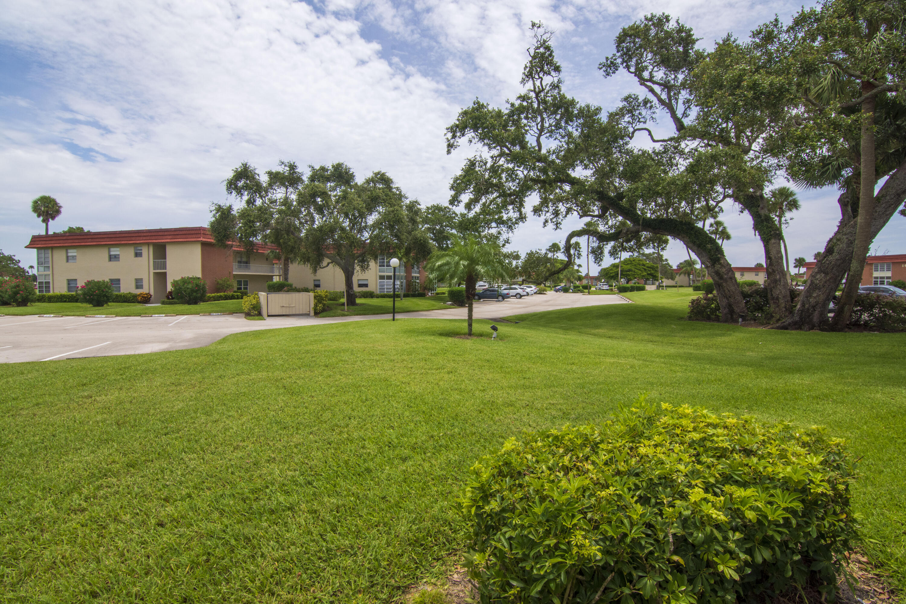 61 Woodland Drive 106
