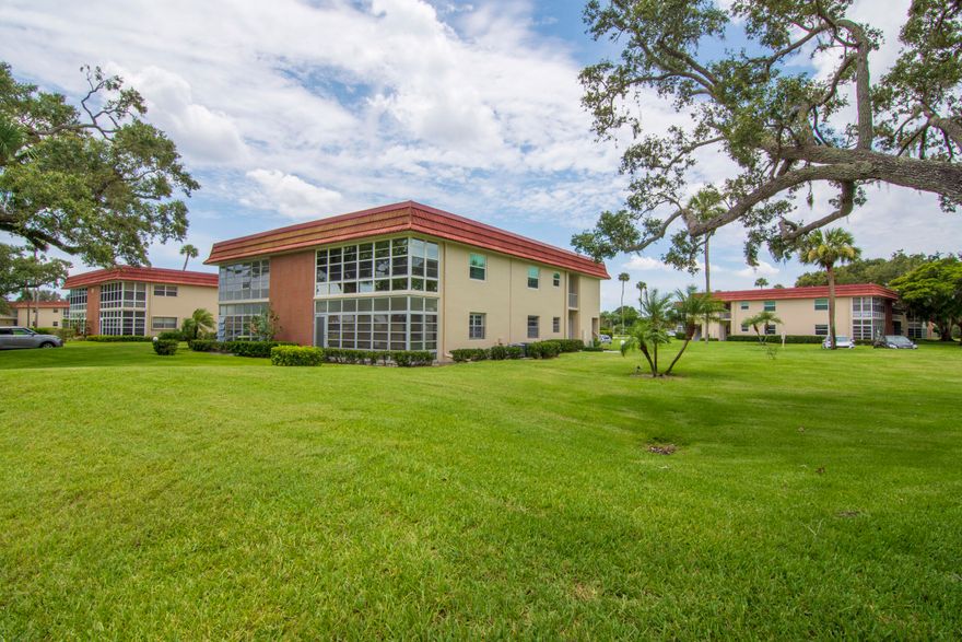 Welcome to this cozy 2-bedroom, 2-bath condo in desirable Vista Royale! This charming first-floor unit offers the convenience of an inside washer and dryer along with comfortable, easy living. Relax and unwind on the private back patio, perfect for enjoying Florida's beautiful weather. Ideally located just steps from the main clubhouse and golf course, you'll enjoy quick access to the many amenities Vista Royale has to offer, including pools, social activities, fitness, and more. A wonderful opportunity to enjoy the relaxed Indian River County lifestyle!