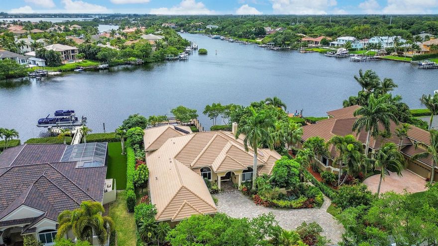 Priced for an immediate sale at approximately land value! Renovate the existing CBS house or build new! Beautiful River views with south east exposure. This will not last!