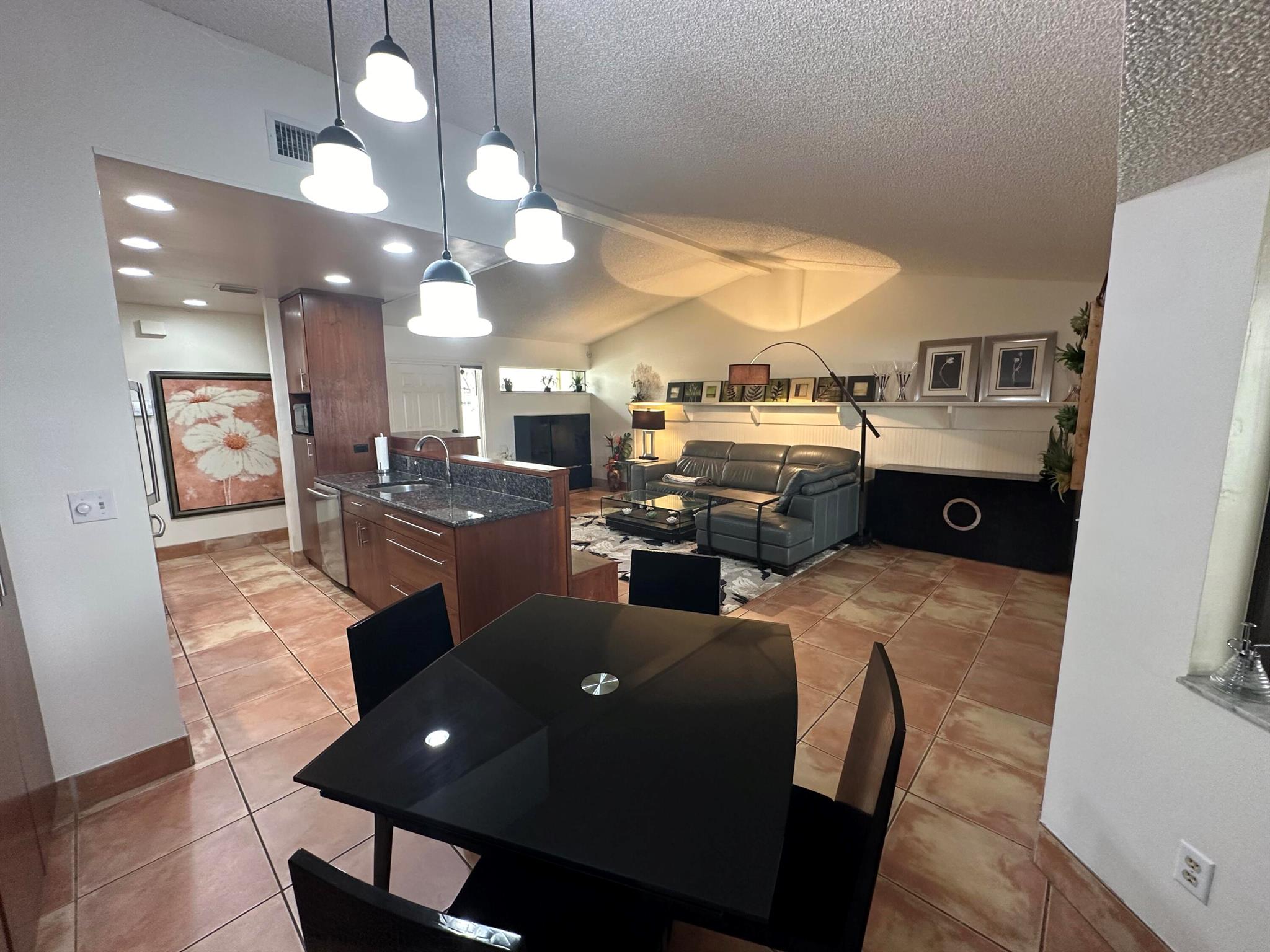 Chelsea II - Residential