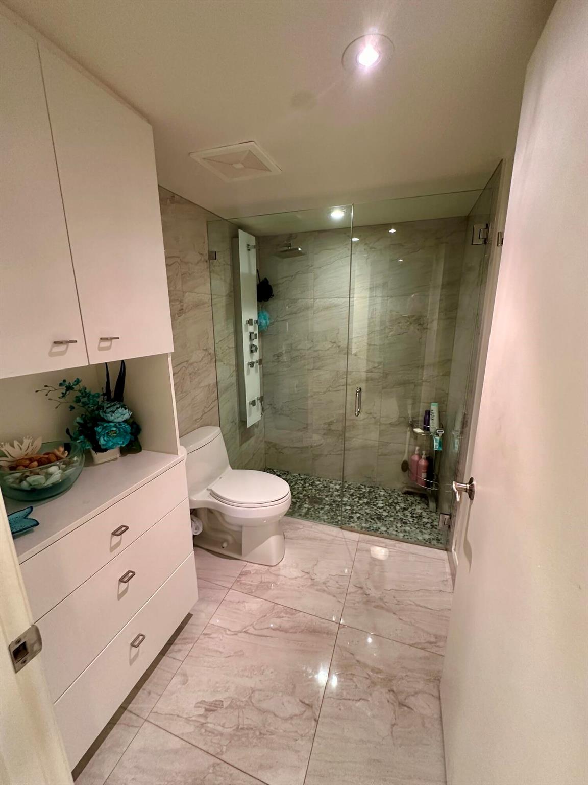 Chelsea II - Residential