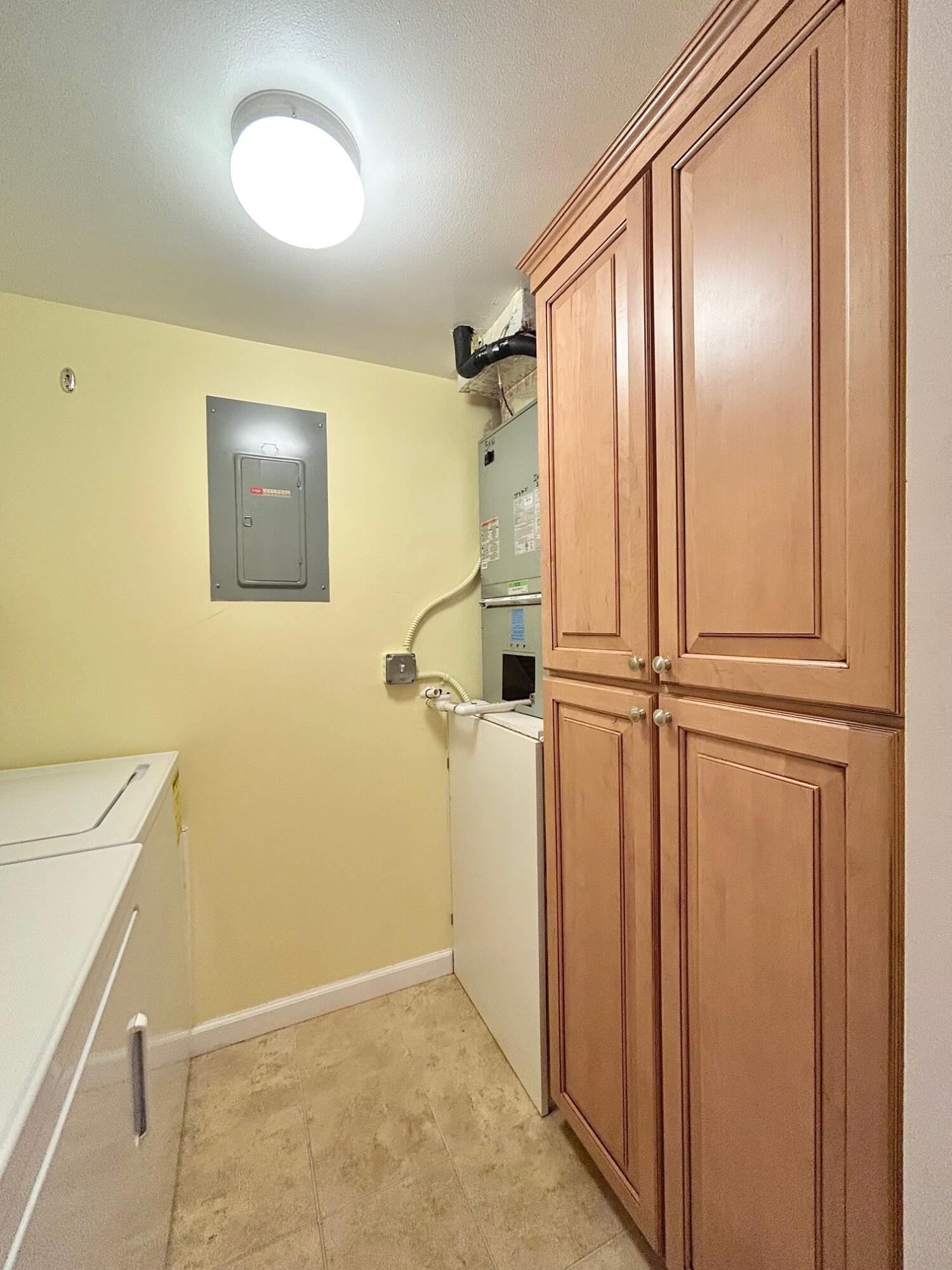 PINE RIDGE SOUTH IV CONDO - Residential Lease