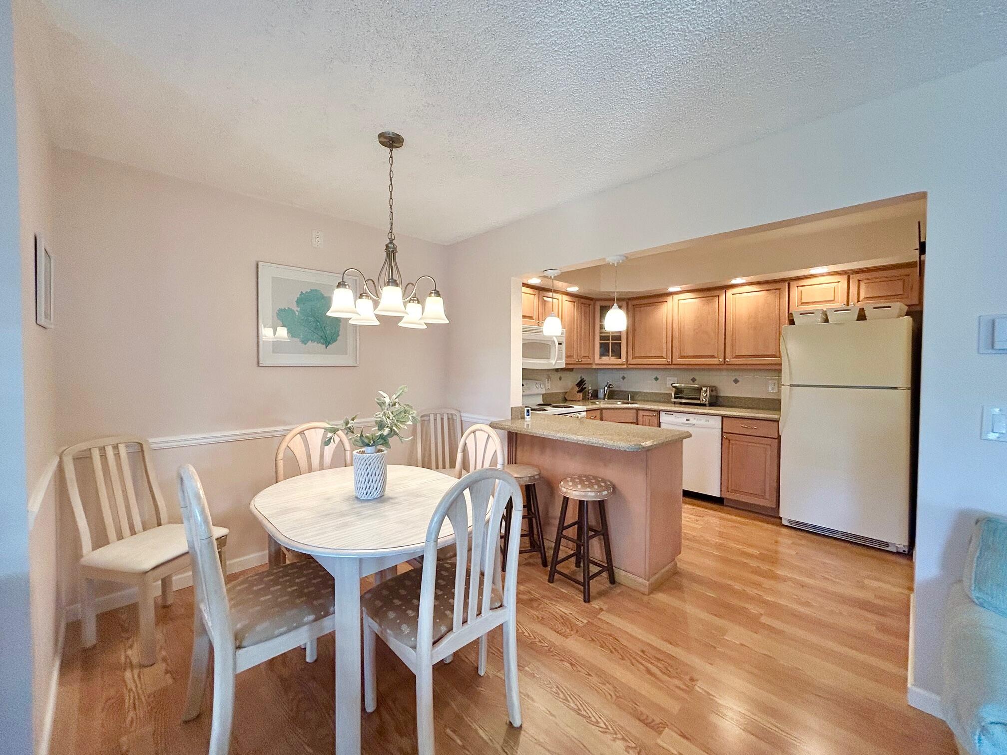 PINE RIDGE SOUTH IV CONDO - Residential Lease