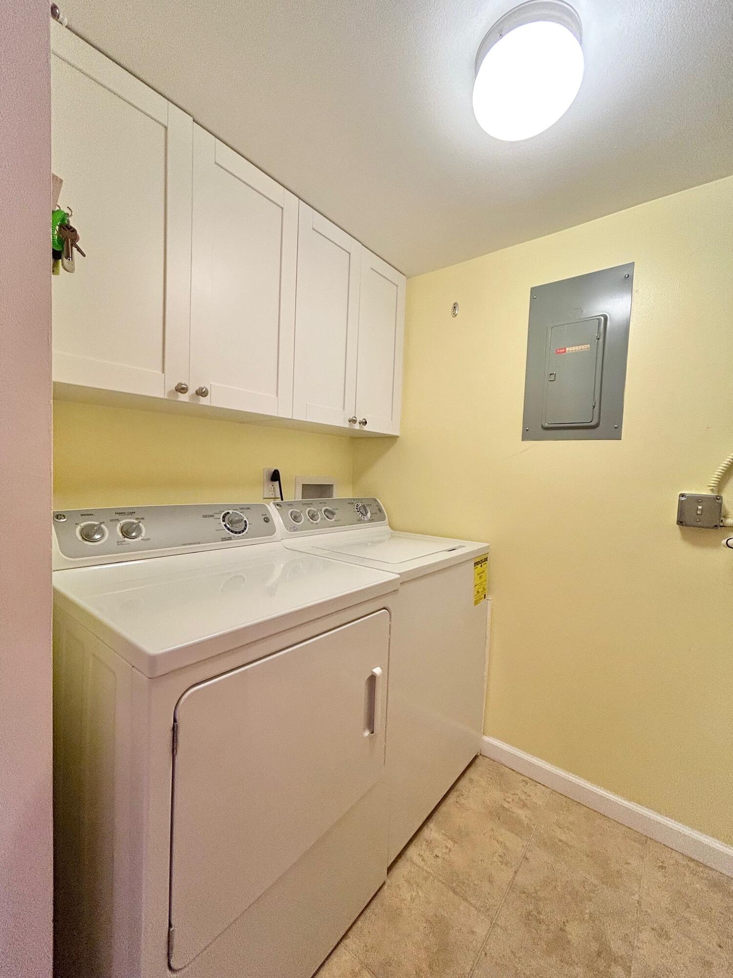 PINE RIDGE SOUTH IV CONDO - Residential Lease