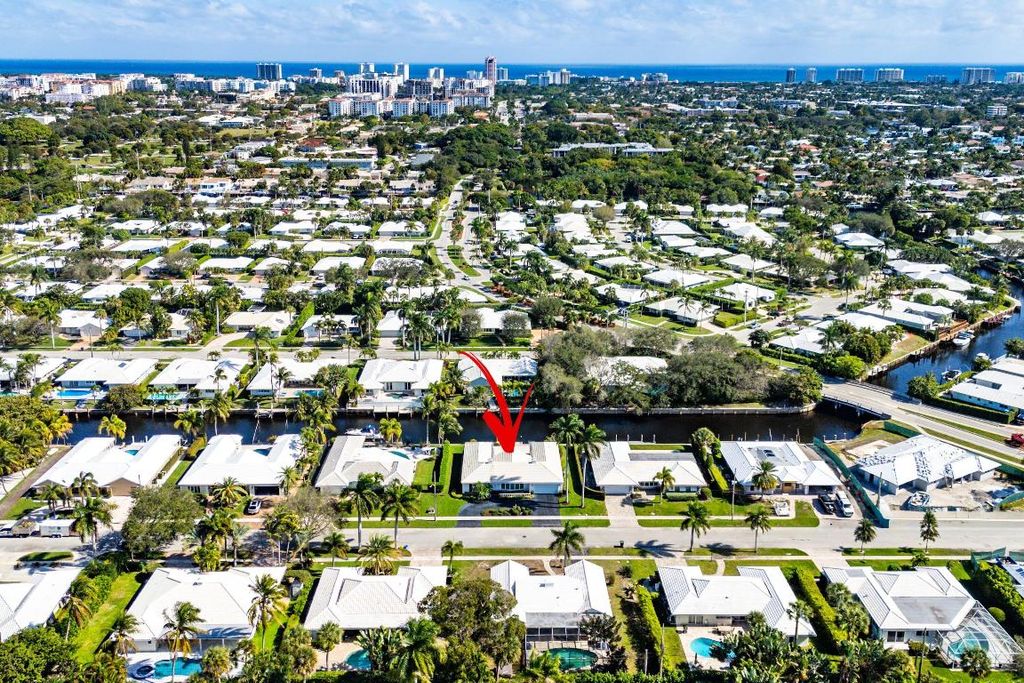 Photo of 950 SW Mulberry Way, Boca Raton, FL 33486 (MLS # R11158850)