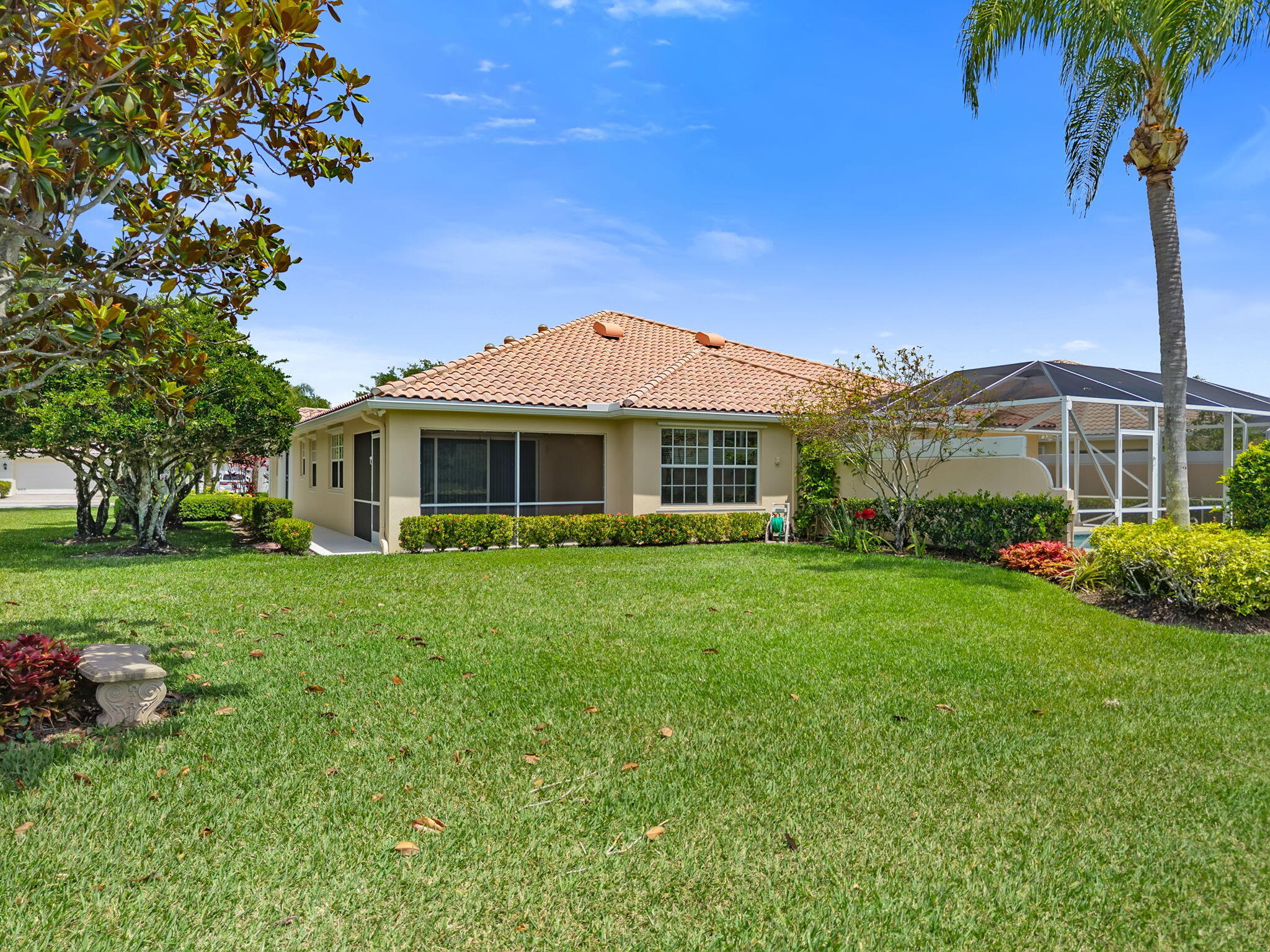 VILLAGEWALK OF WELLINGTON - Residential