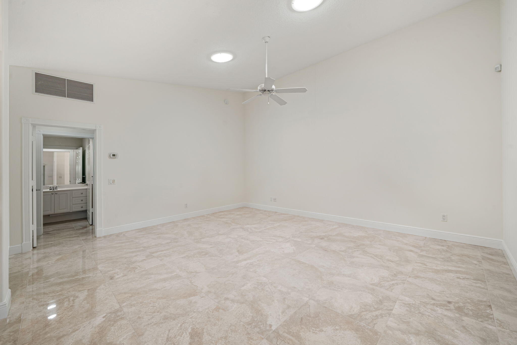VILLAGEWALK OF WELLINGTON - Residential