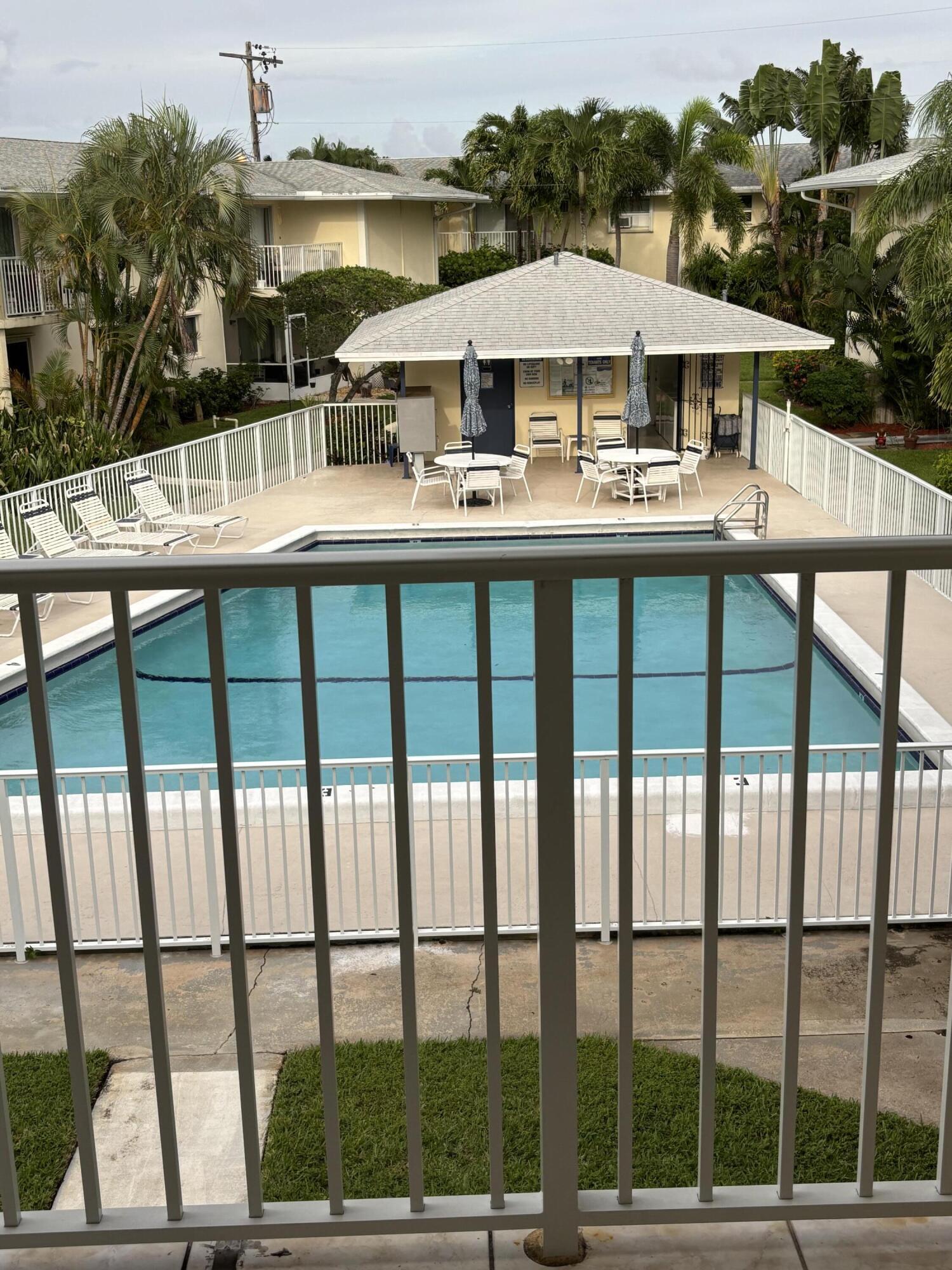 EARMAN VILLAS CONDO - Residential Lease