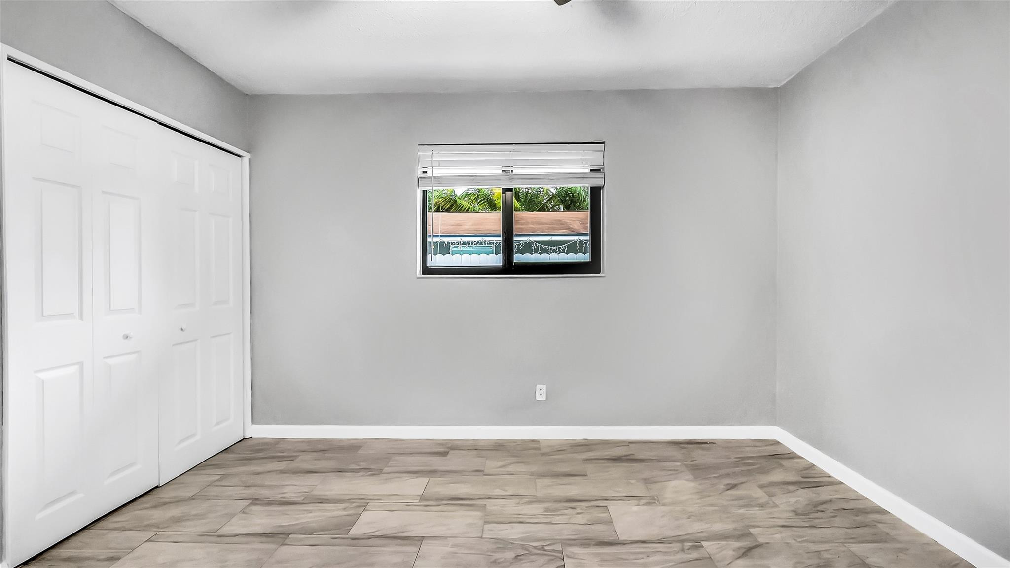 Woodlawn 11-28 B - Residential Income