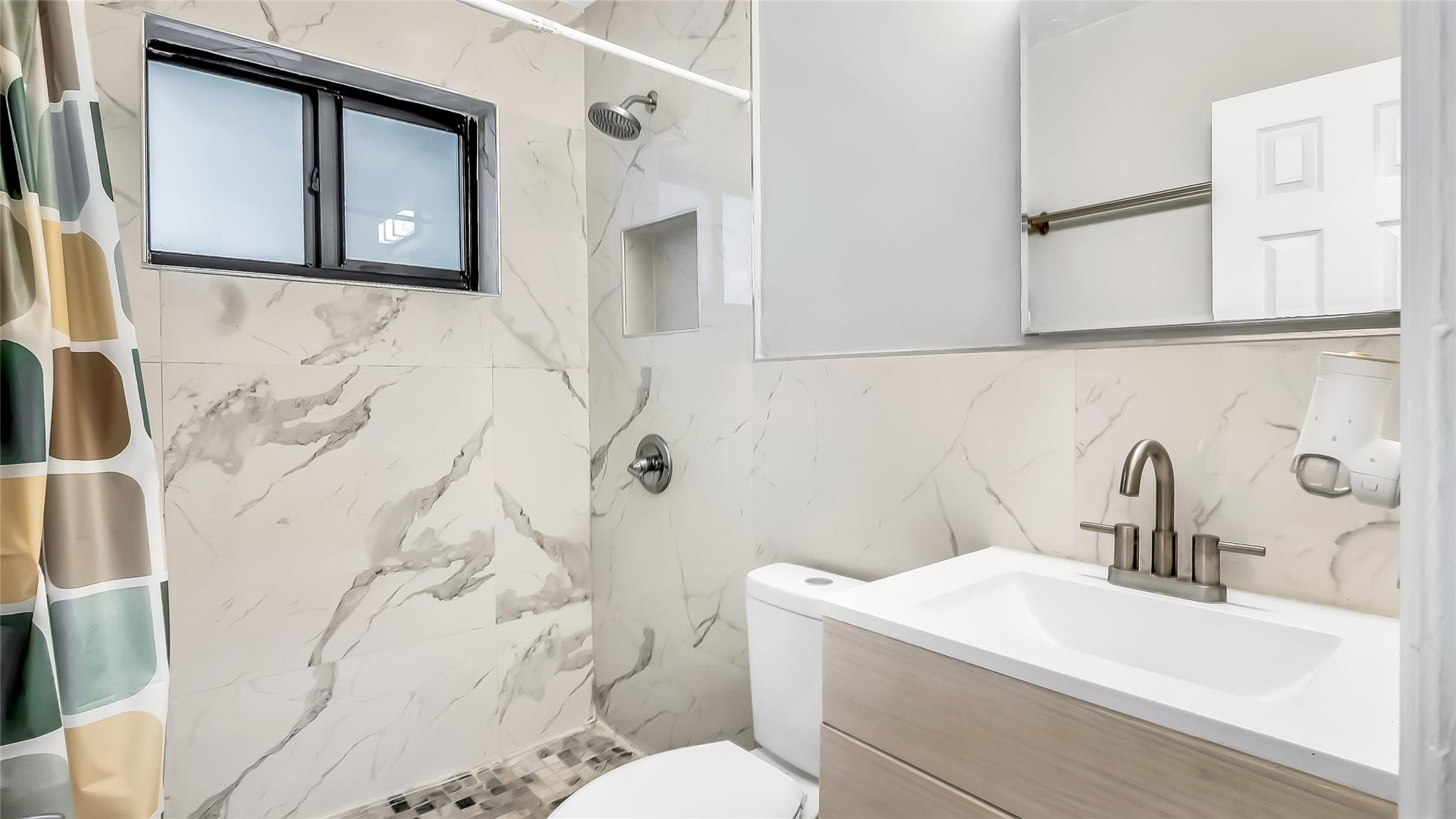 Woodlawn 11-28 B - Residential Income