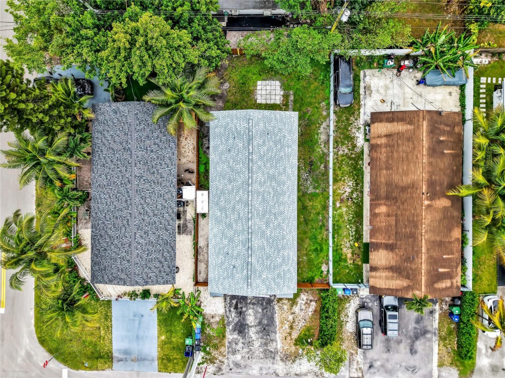 Woodlawn 11-28 B - Residential Income