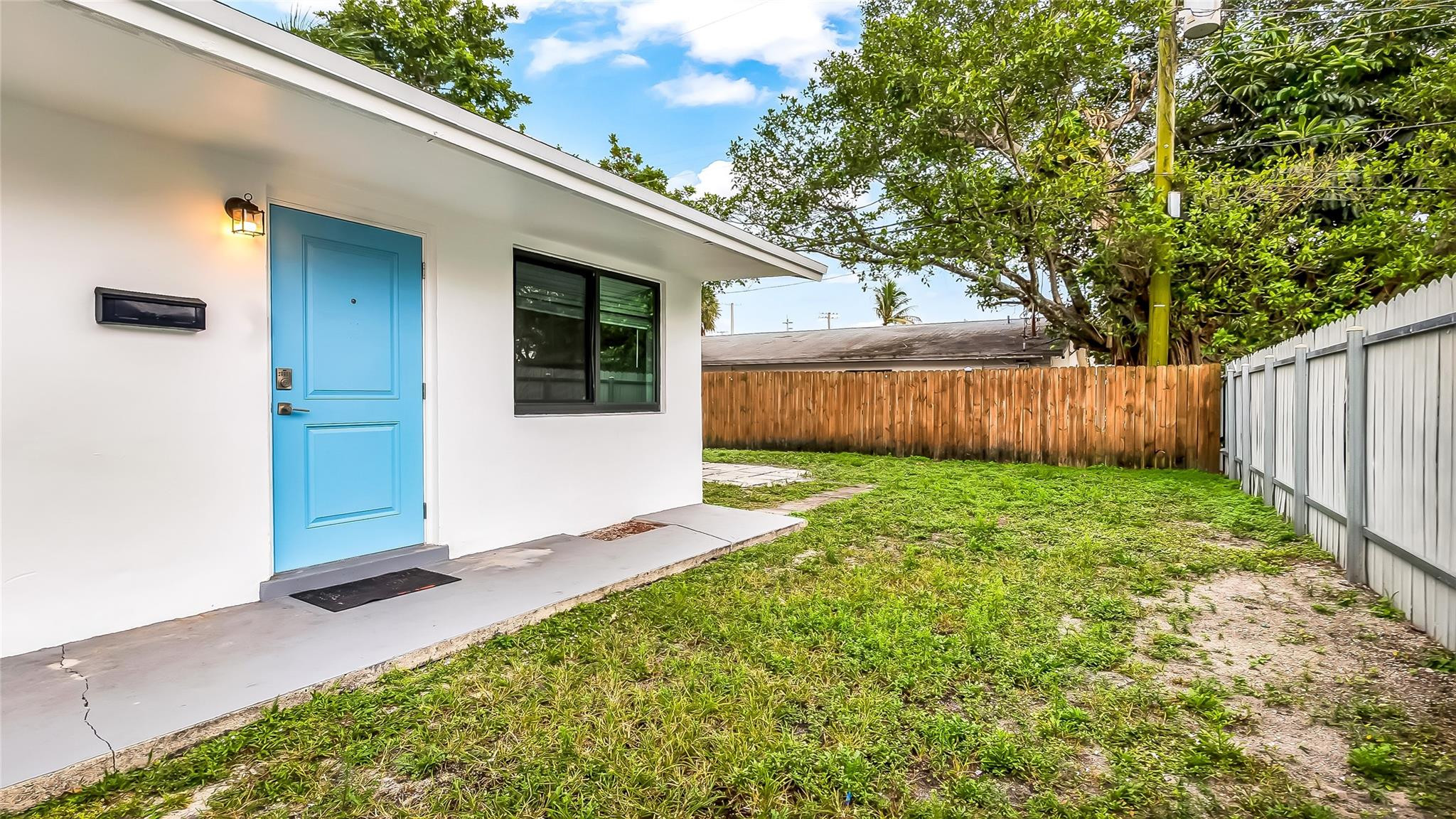 Woodlawn 11-28 B - Residential Income