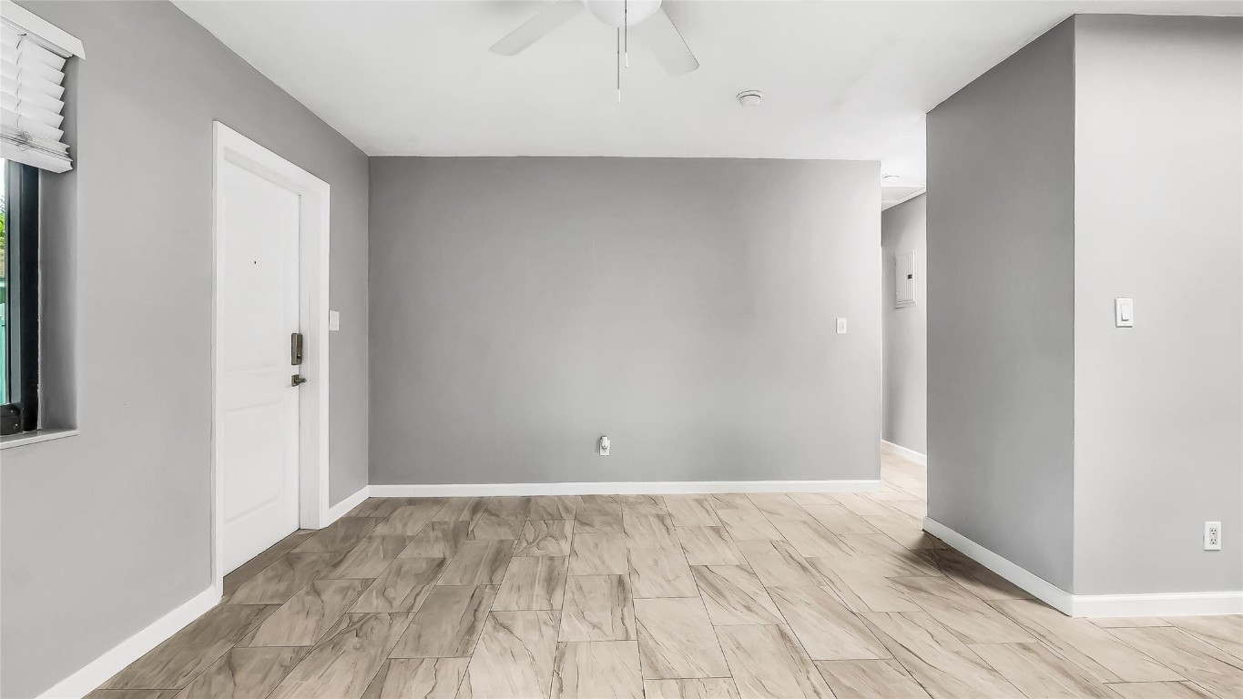 Woodlawn 11-28 B - Residential Income