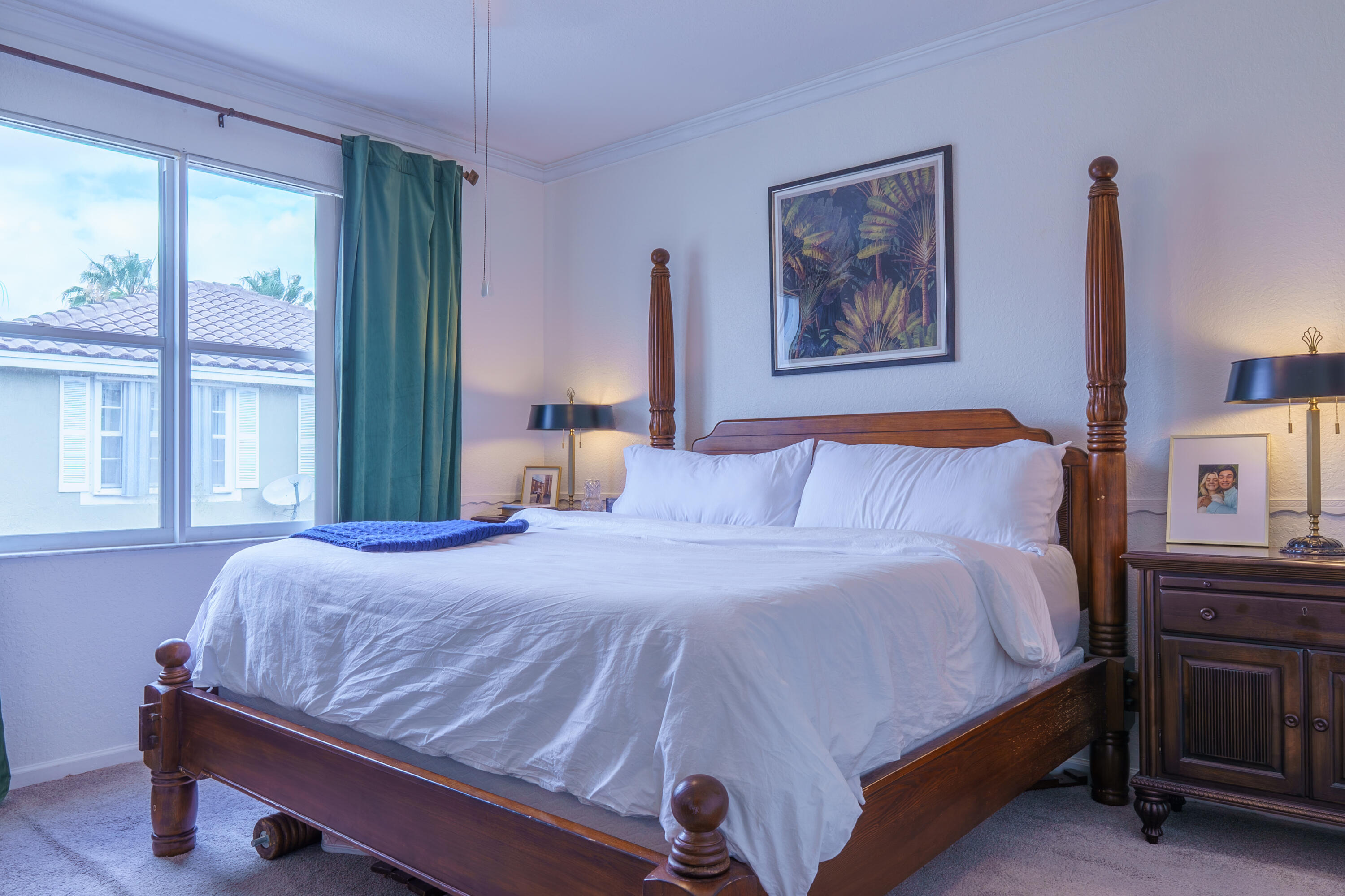 KENSINGTON MANOR - Residential