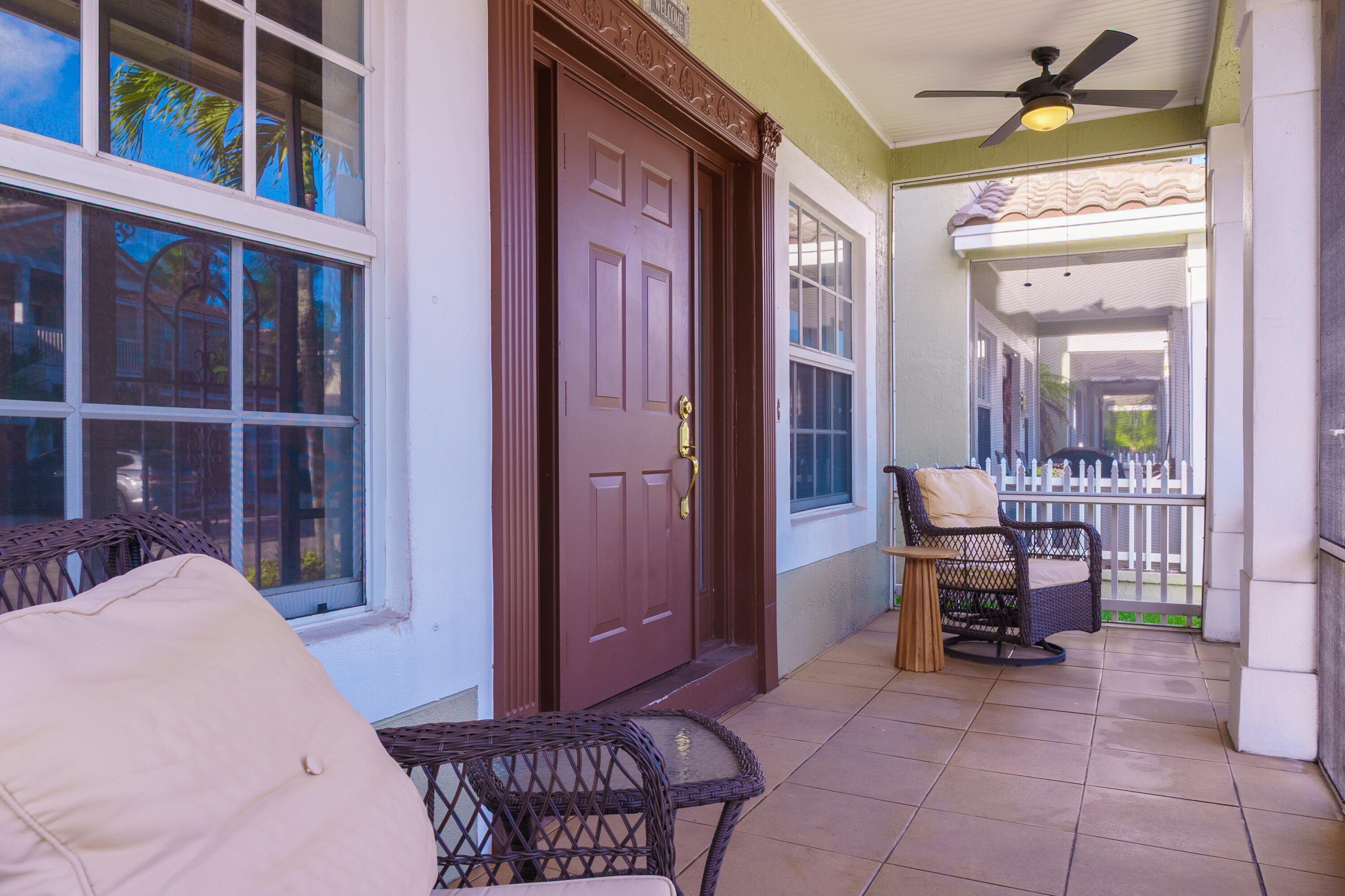 KENSINGTON MANOR - Residential