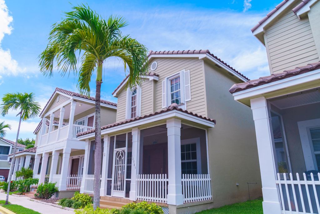 Photo of 10585 NW 56th Place, Coral Springs, FL 33076 (MLS # B26016183)