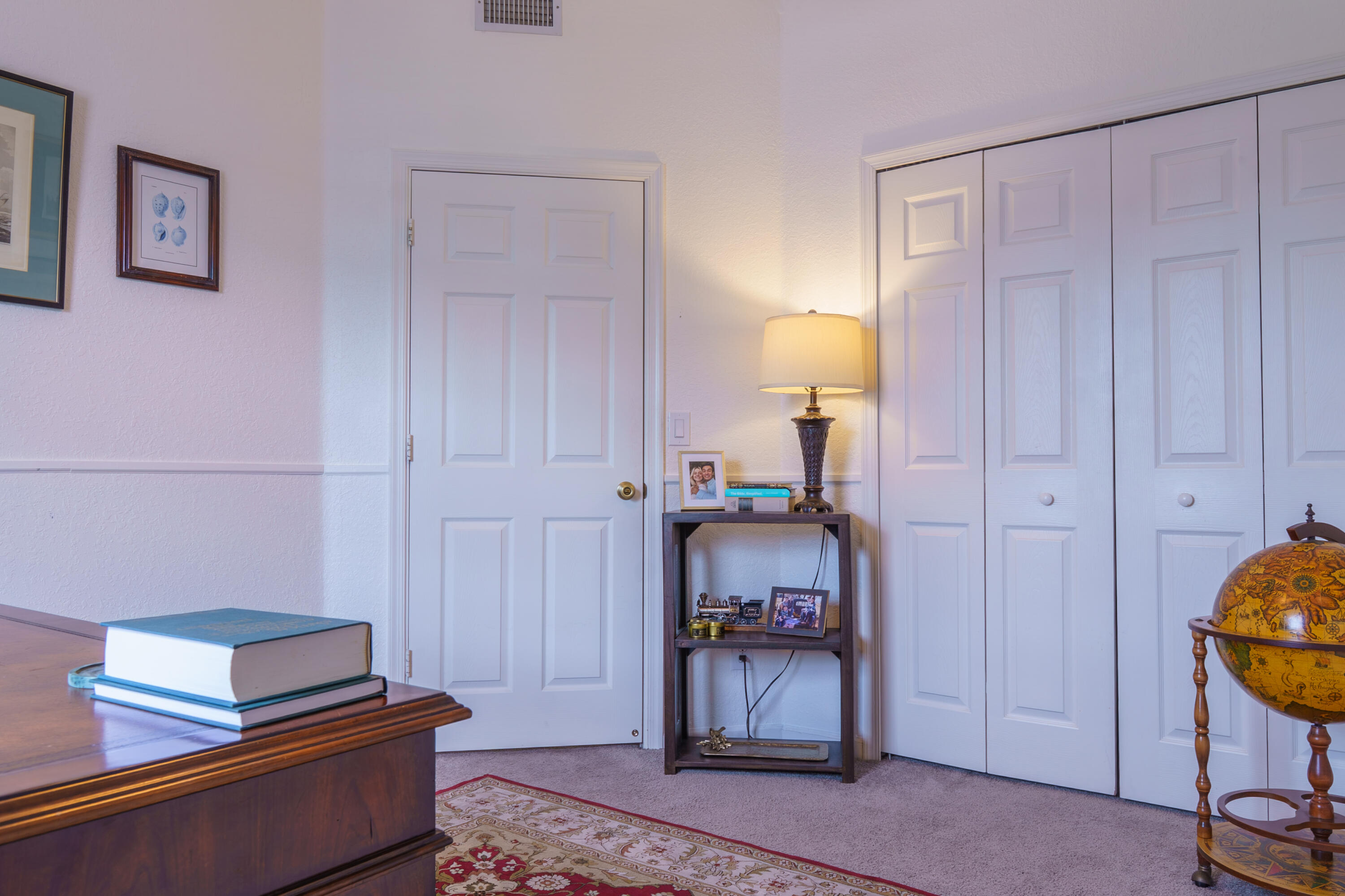 KENSINGTON MANOR - Residential